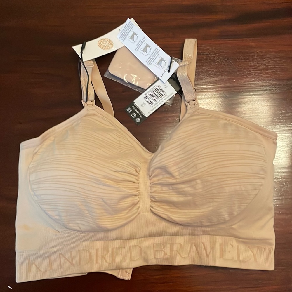 NWT XL Kindred Bravely hands free pumping & nursing bra